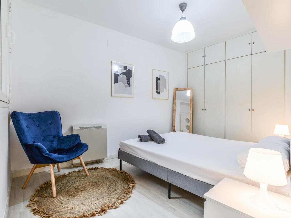 Apartamento Cava Baja Alquiler Temporal マドリード エクステリア 写真